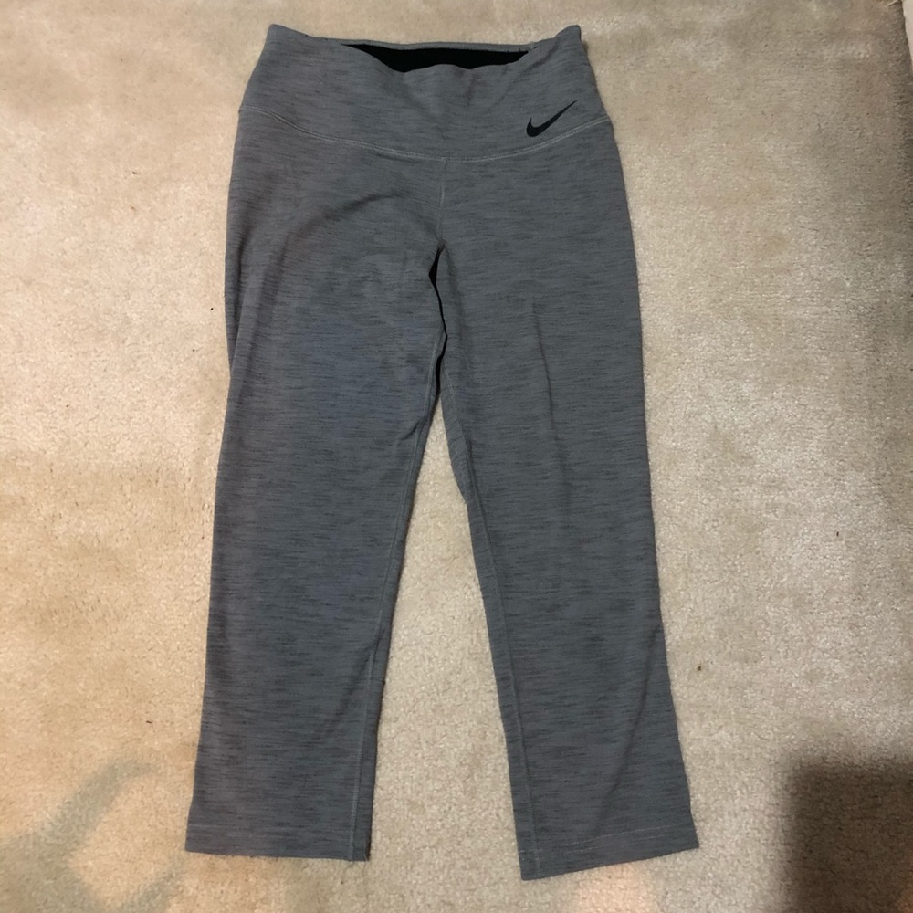 Nike Capri Leggings